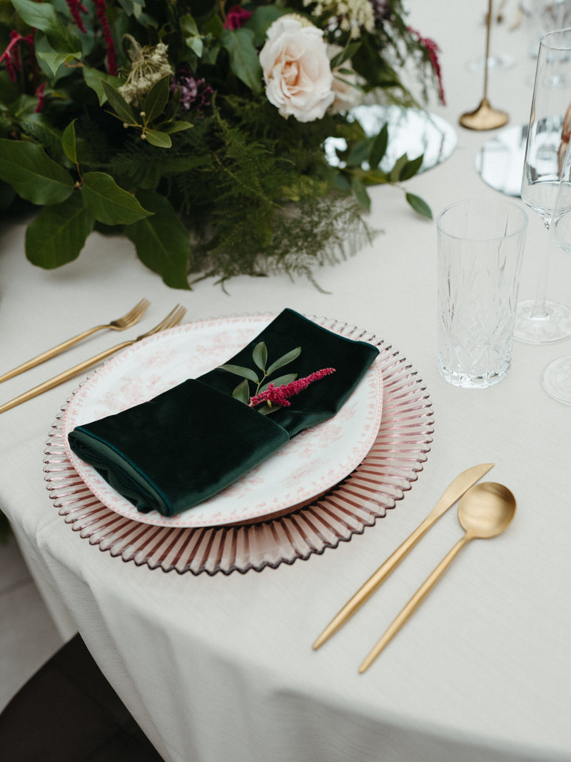 Kindred &amp; Co Editorial