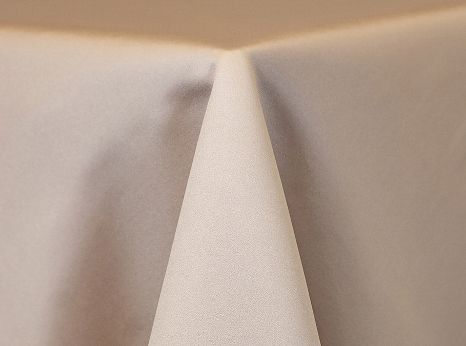 Lamour Matte Satin - Camel 640