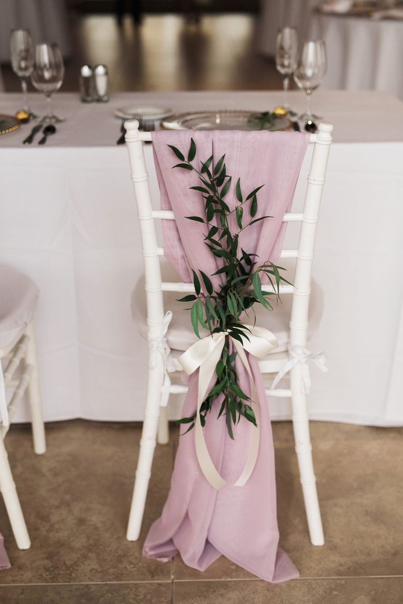 White-Chiavari-Solo